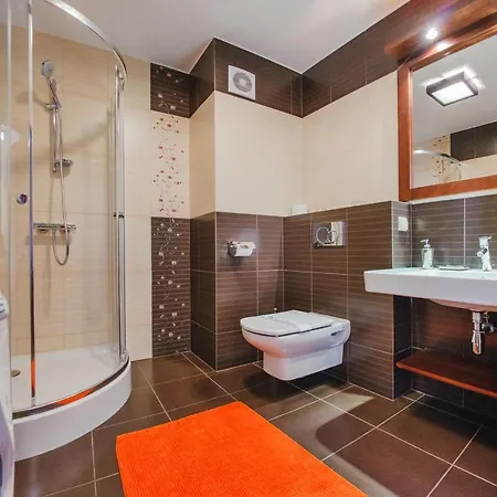 Continental, Sun & Snow Lägenhet Krynica Morska