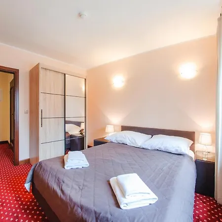 Continental, Sun & Snow *