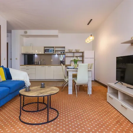 Appartement Sun & Snow Continental Blisko Plazy