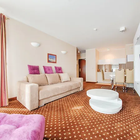 Sun & Snow, Continental Apartamento