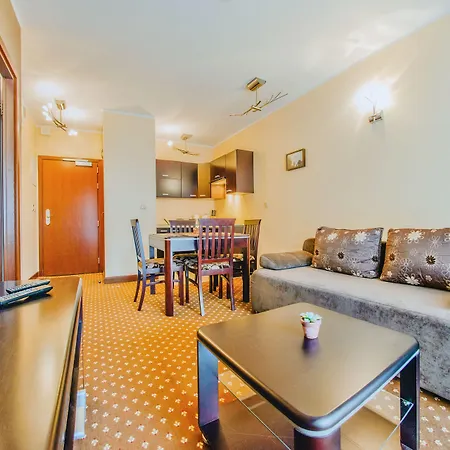 Sun & Snow, Continental Apartamento