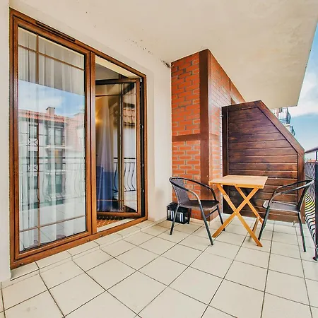 Sun & Snow, Continental Appartement
