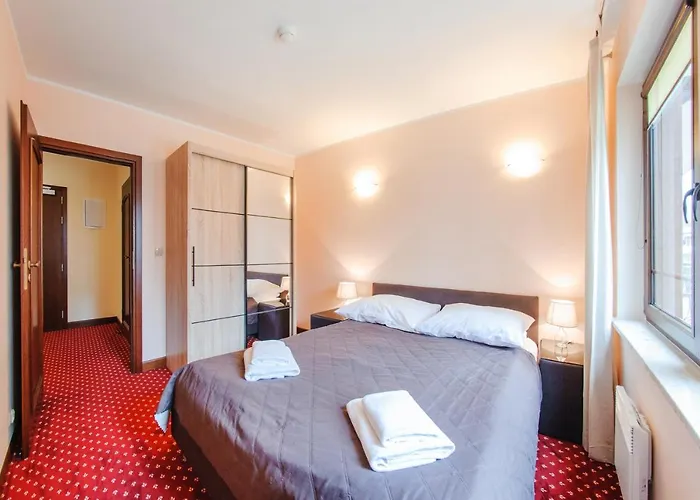 Continental, Sun & Snow *