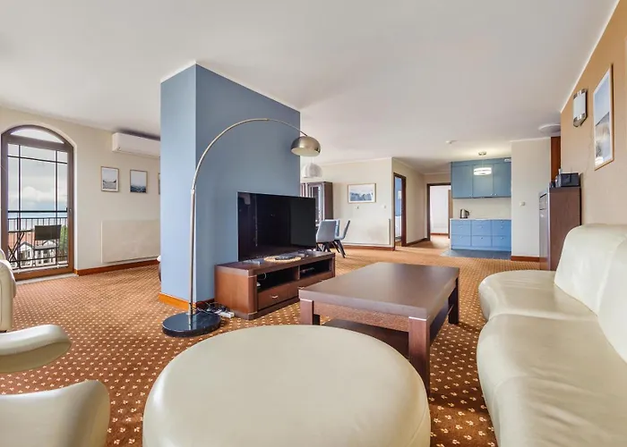 Continental, Sun & Snow