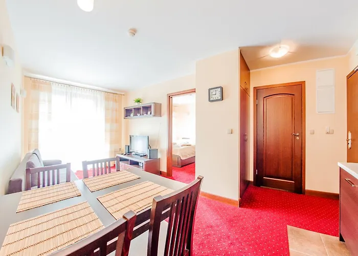 Continental, Sun & Snow