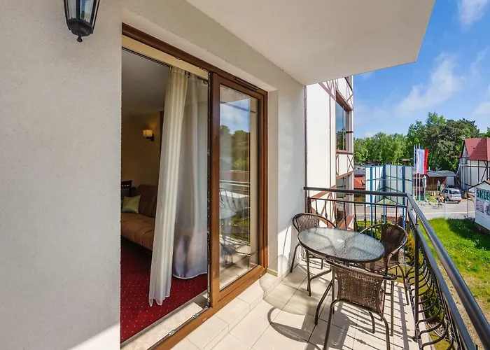 Continental, Sun & Snow